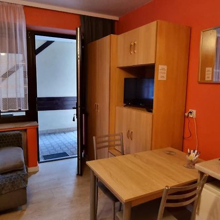 Pokoje Nad Raba Myślenice Exterior foto